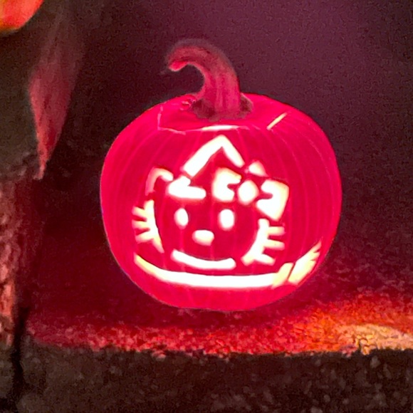 Meet MEEEEE, Jenny! :) hi! π hello - Picture 8 of 8